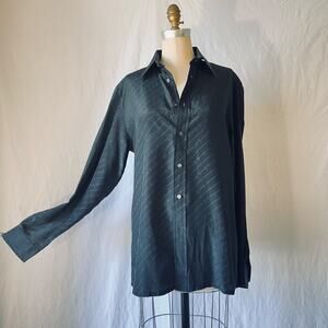 1970's 80s Vintage Givenchy for Chesa Long sleeve Button Down Logo Shirt Size M